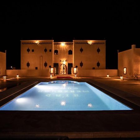 Riad Merzouga Dunes Buitenkant foto