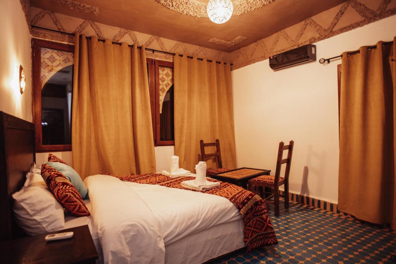 Riad Merzouga Dunes Buitenkant foto