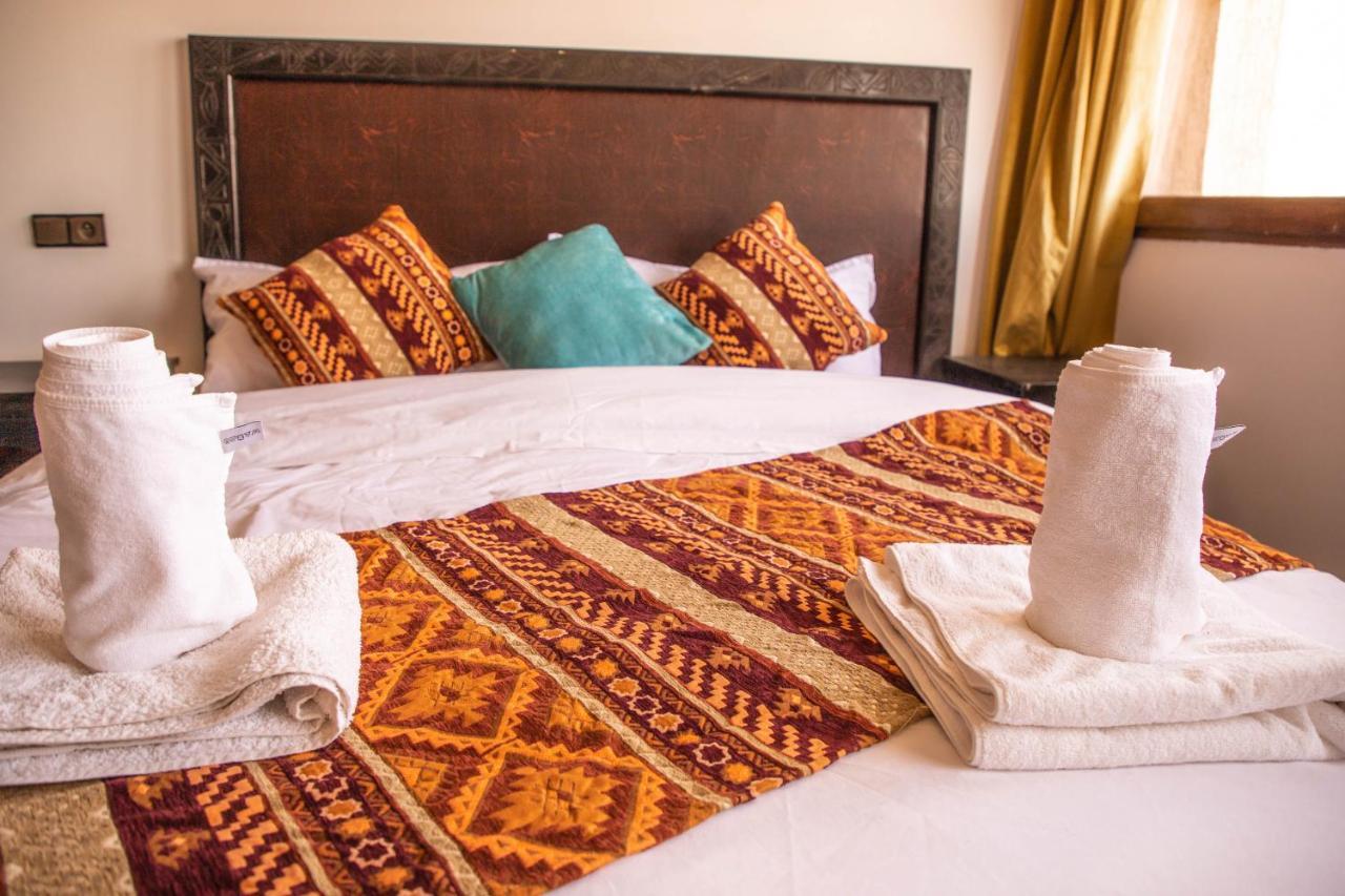 Riad Merzouga Dunes Buitenkant foto