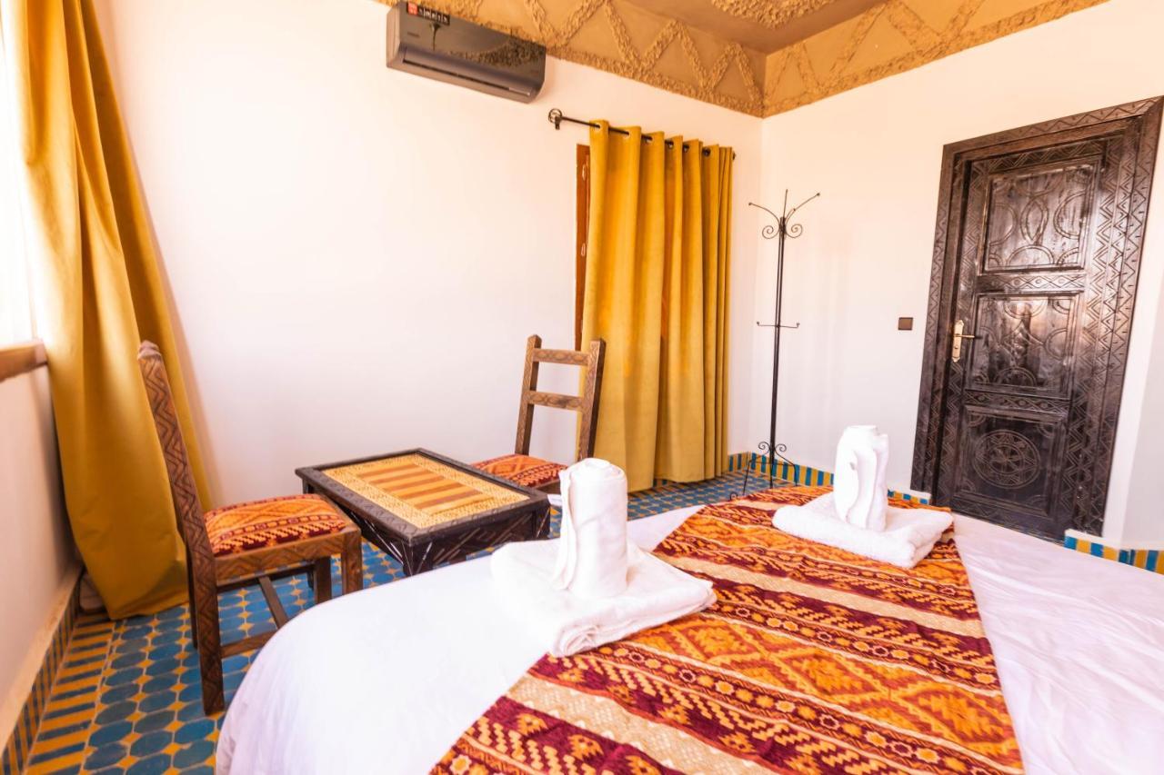 Riad Merzouga Dunes Buitenkant foto
