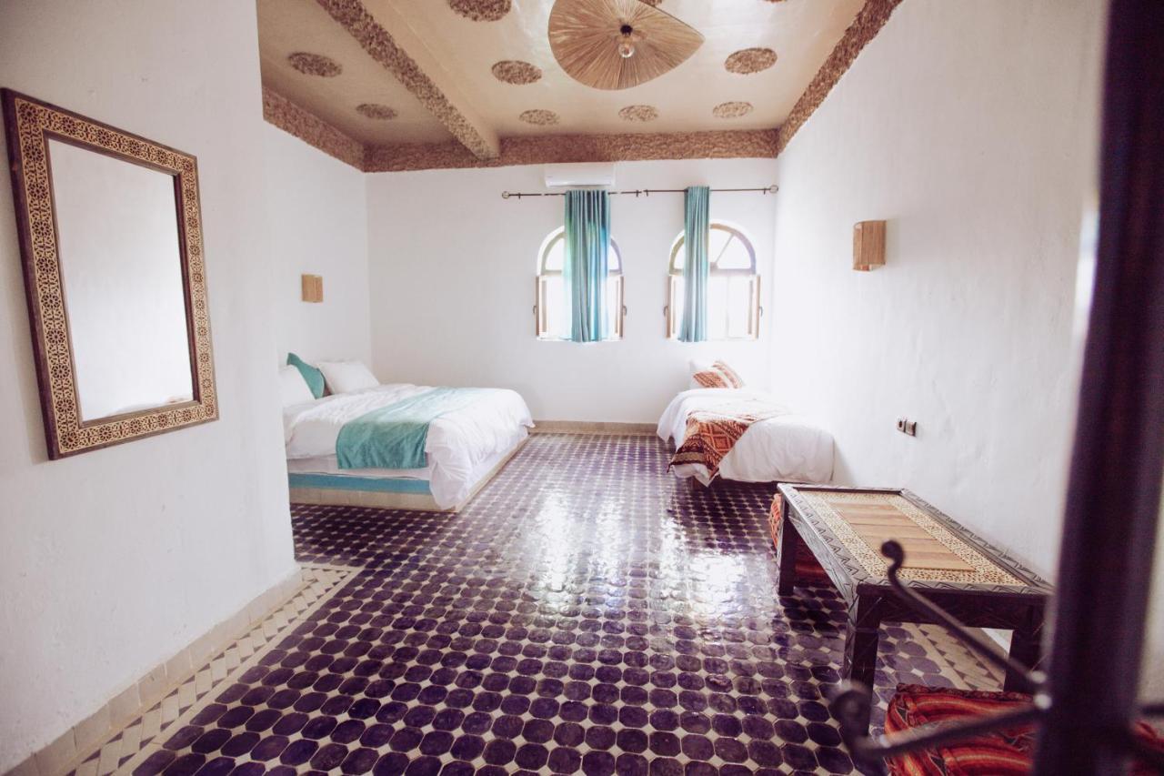 Riad Merzouga Dunes Buitenkant foto