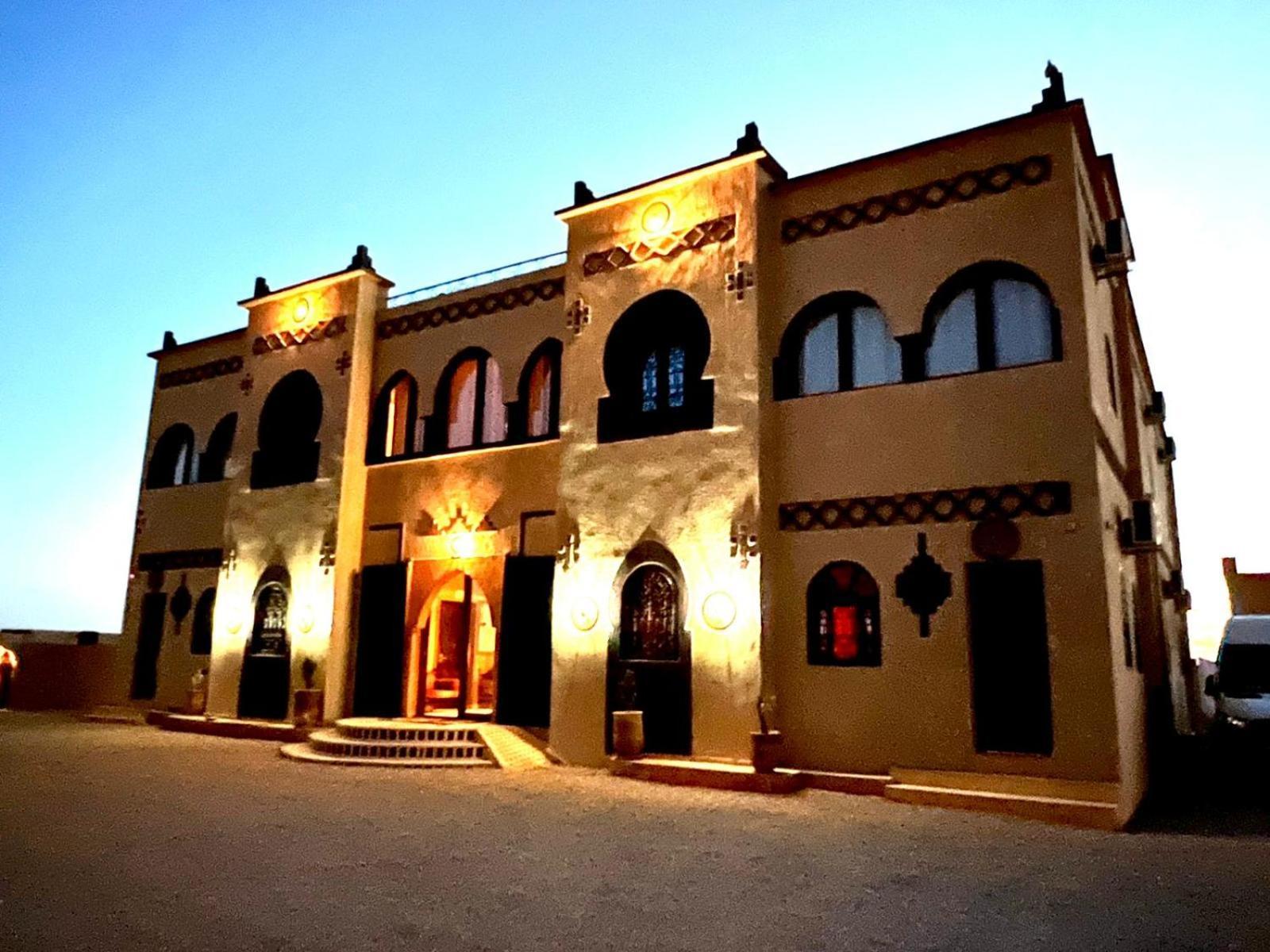 Riad Merzouga Dunes Buitenkant foto